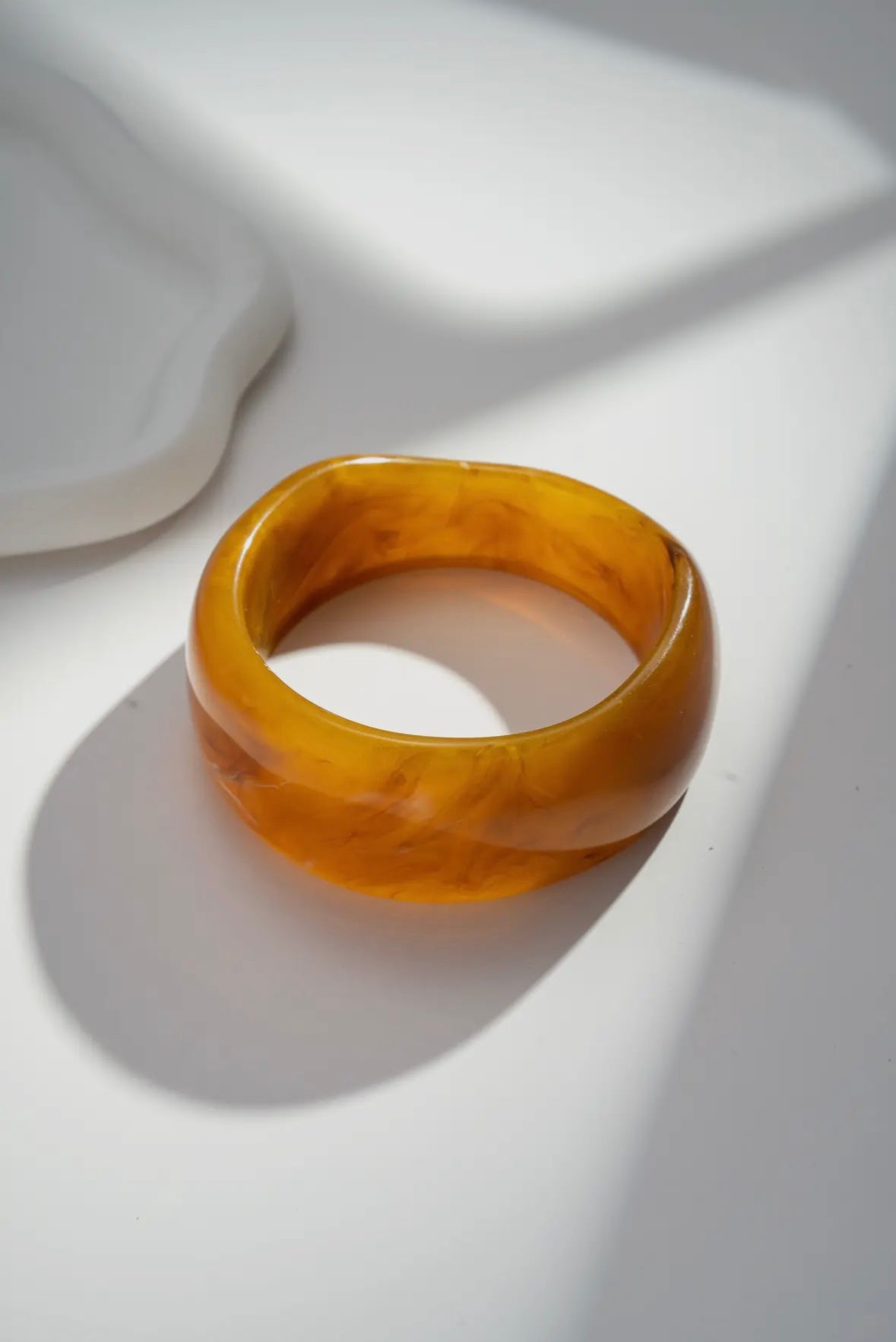 Chunky Armreifen aus hochwertigem Resin